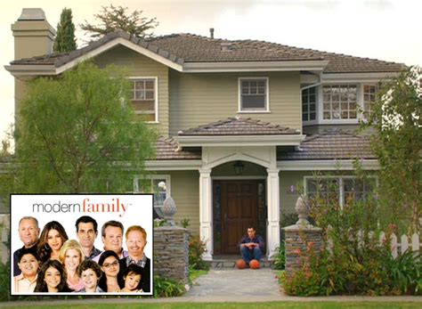 modern family phil dunphy|modern family dunphy house.